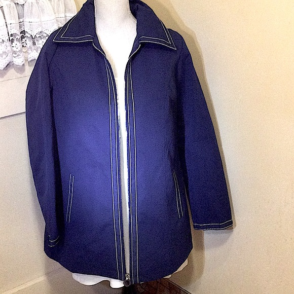 Dennis by Dennis Basso Navy Blue Coat with Hoodie - Picture 13 of 13